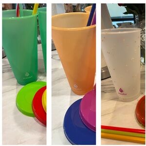 Manna Cold Brew Coffee Plastic Cups with Straws and Lids